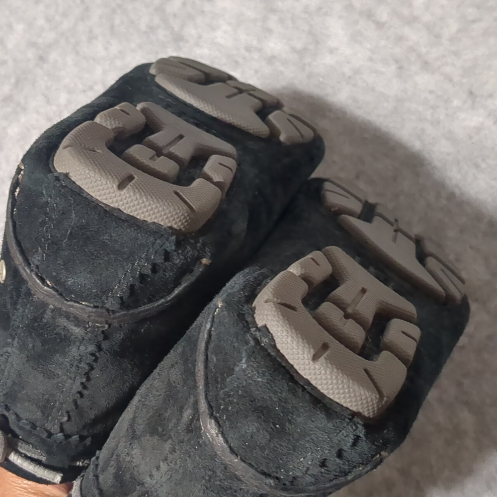 UGG Australia Black Suede Women's Moccasin Booties Size 9.5 - Picture 9 of 10
